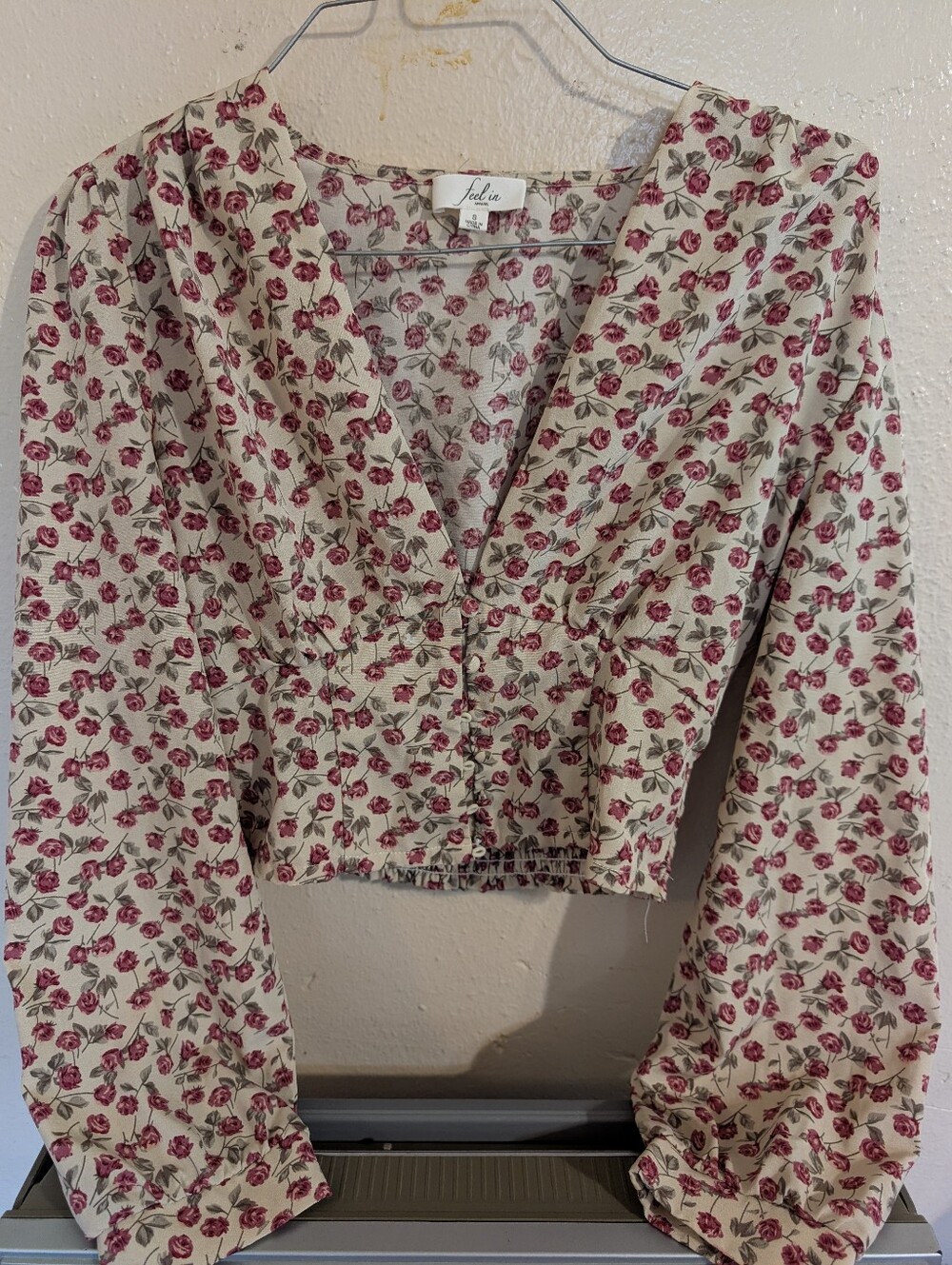 ✨Feel In Apparel Rose Floral Cropped Blouse ✨ V Neck Roujie Corset Women's Small